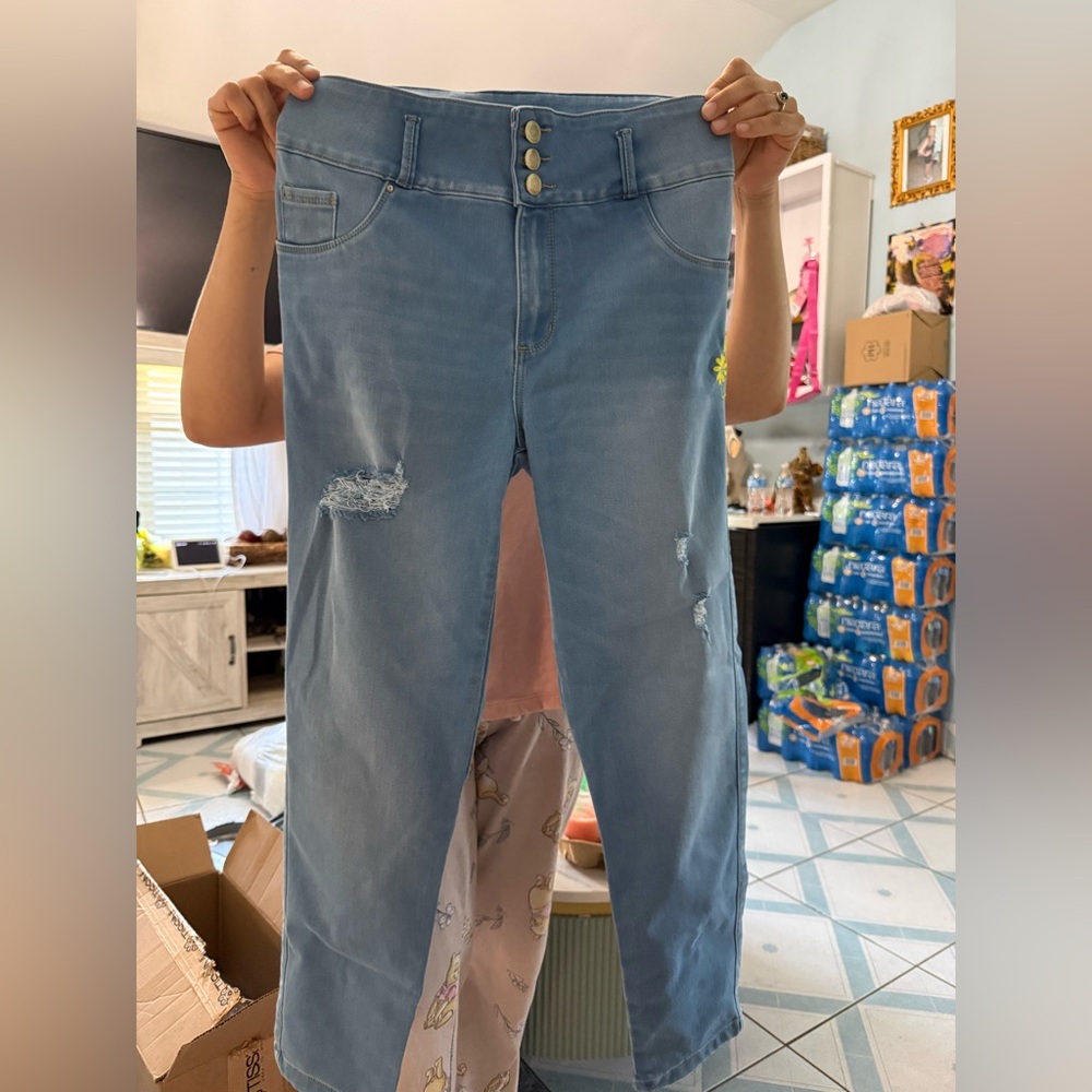 Light Blue Distressed Women's Jeans
